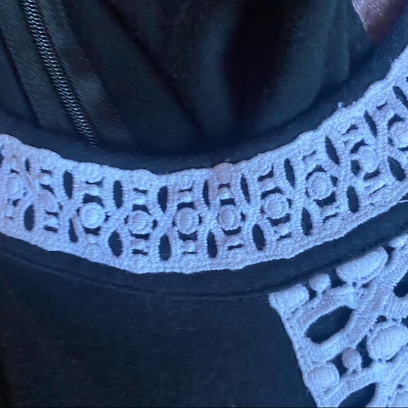 MICHEAL by Micheal Kors Crochet Trapeze Tank Top - Picture 5 of 6